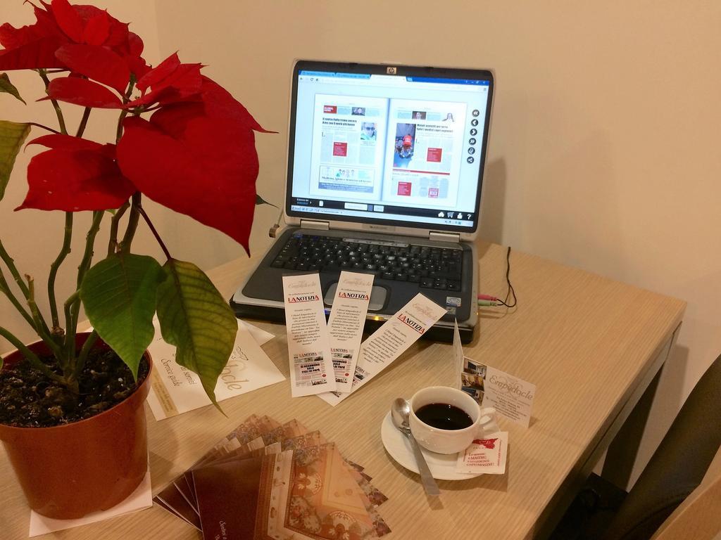 Hotel Residence Empedocle 墨西拿 外观 照片